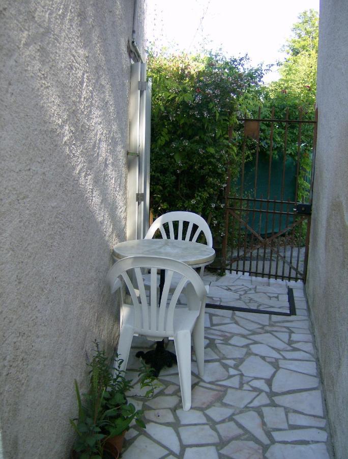 Ambrogio Villa Amboise Exterior photo